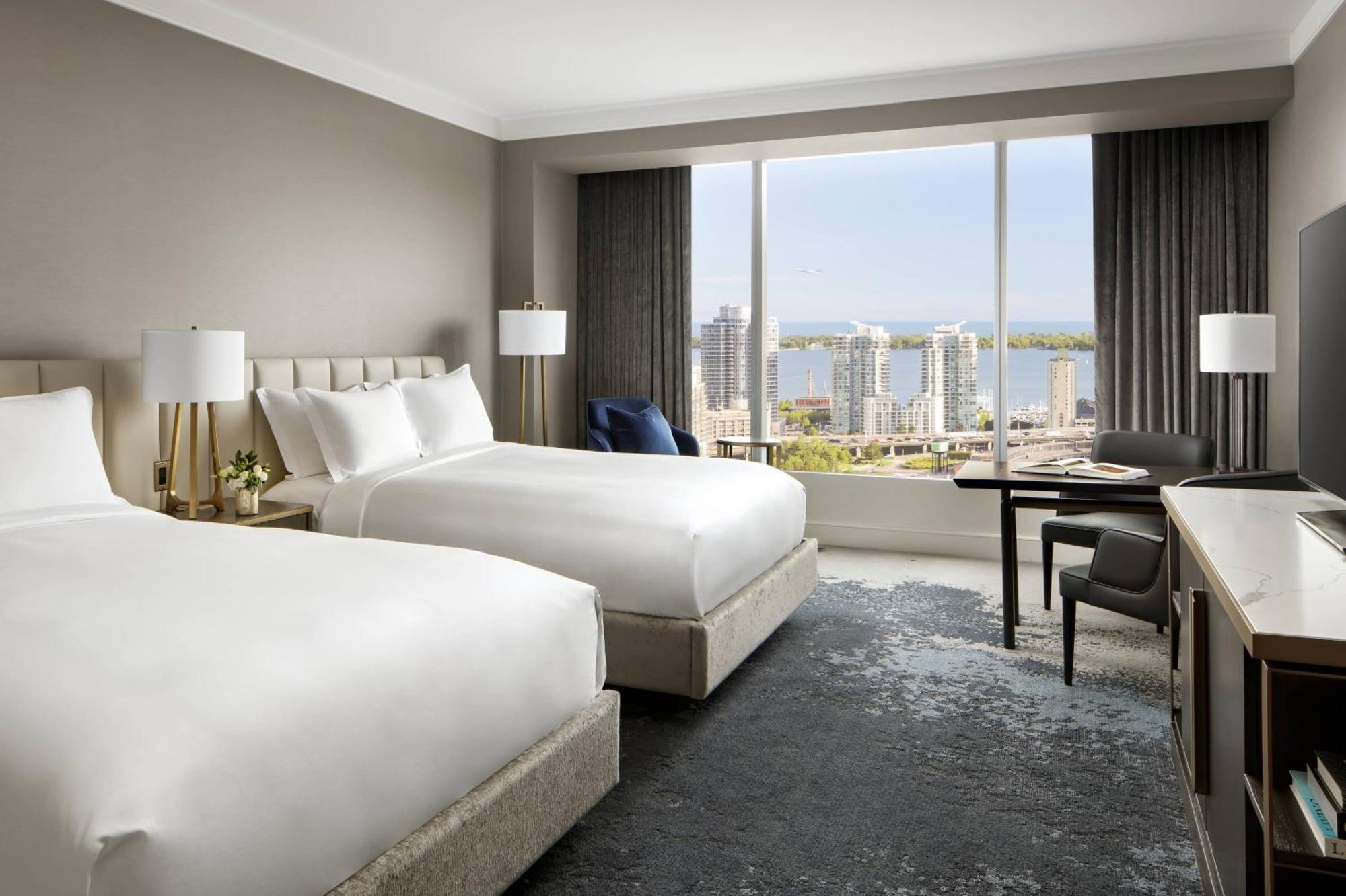 Hotel The Ritz-Carlton, Toronto Esterno foto