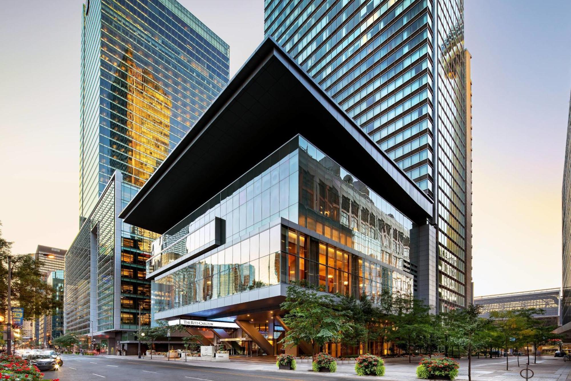 Hotel The Ritz-Carlton, Toronto Esterno foto